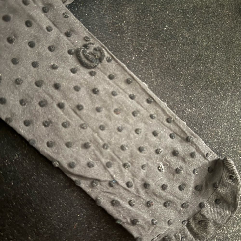 Brand new with tags Gucci Elegant Black Polka Dot Tights size small stocking - Picture 6 of 8